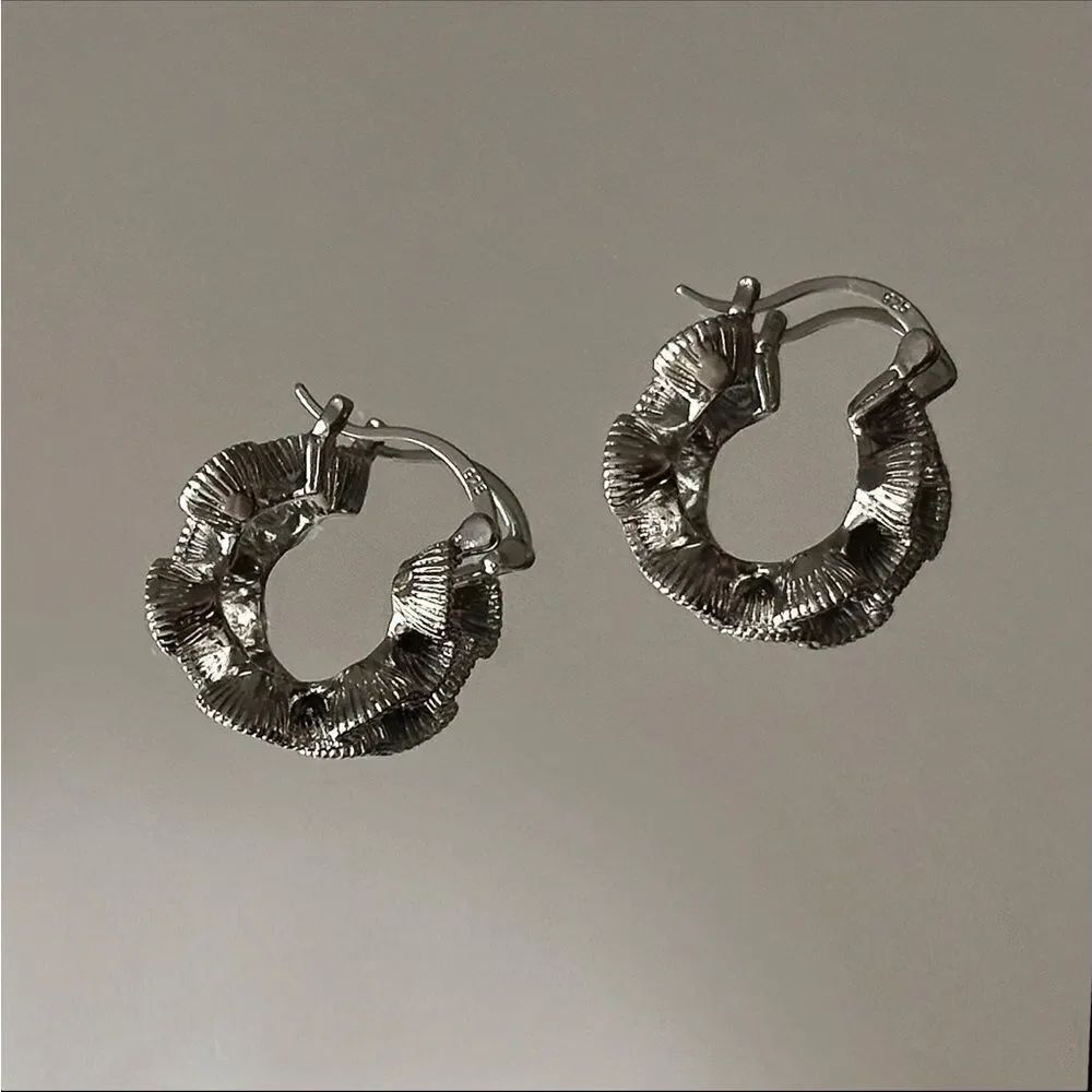 bohemian silver hoop earrings A379